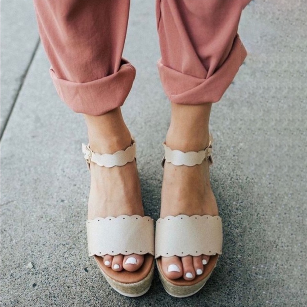 Espadrille Wedge scalloped natural Sandal - Picture 3 of 10